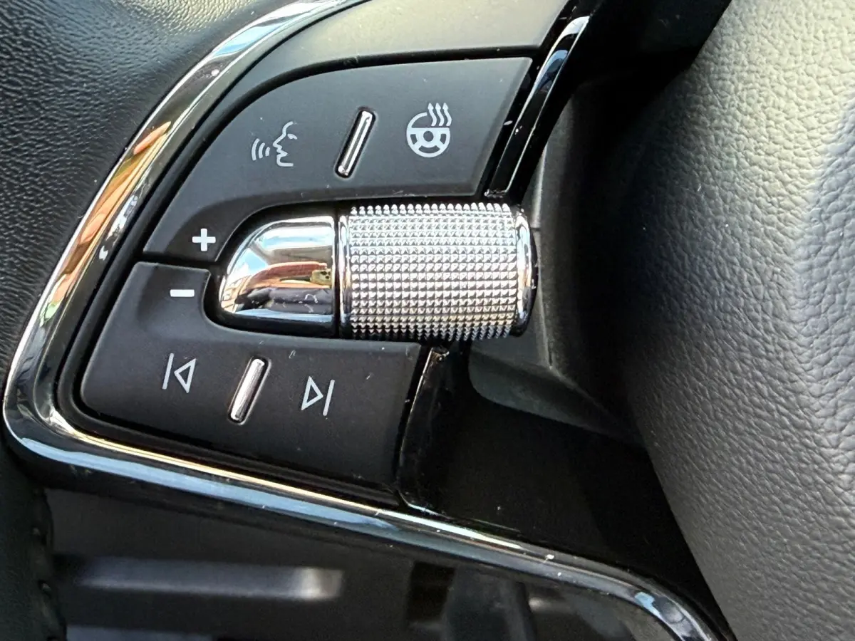 1.5 TSI Business Edition 7p., Stoelverwarming,Apple Carplay/Android,Navigatie
