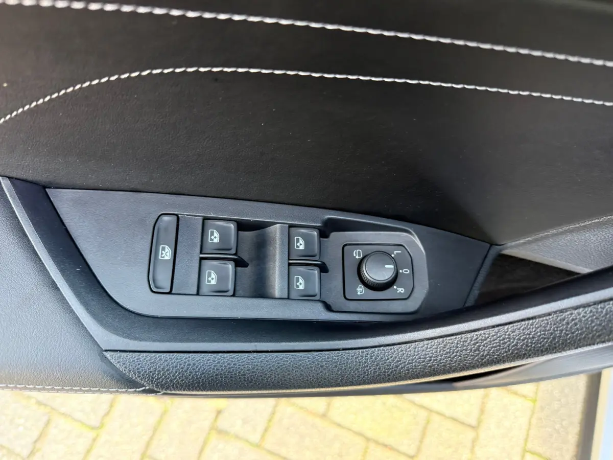 1.5 TSI Business Edition 7p., Stoelverwarming,Apple Carplay/Android,Navigatie
