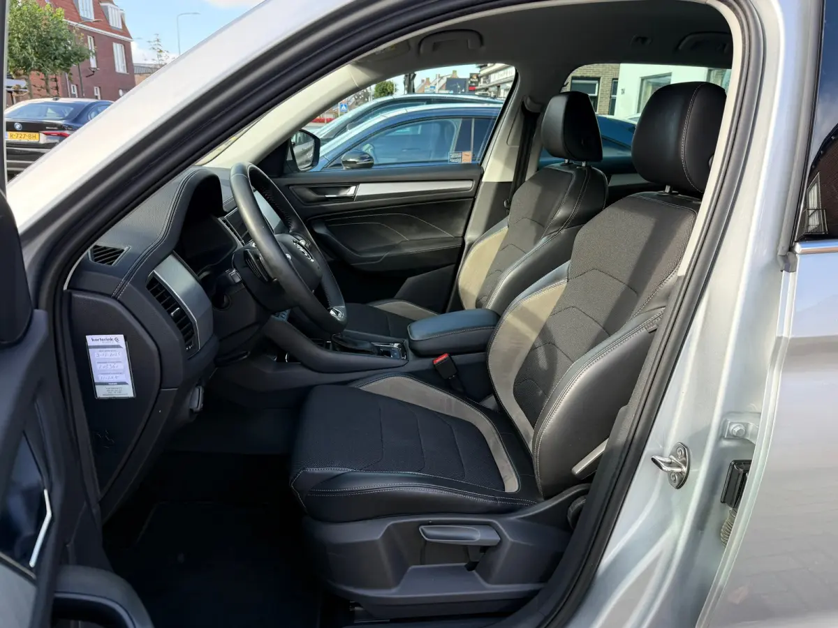 1.5 TSI Business Edition 7p., Stoelverwarming,Apple Carplay/Android,Navigatie