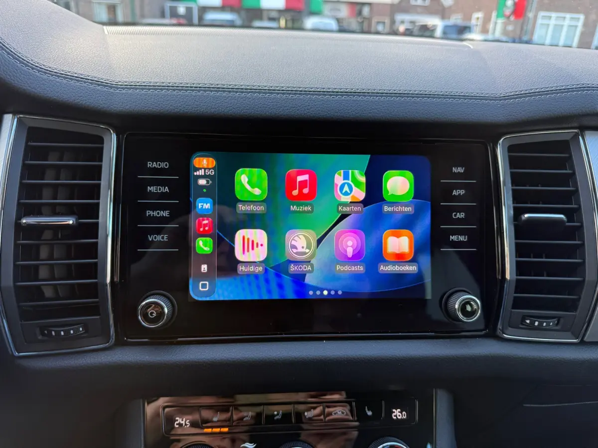 1.5 TSI Business Edition 7p., Stoelverwarming,Apple Carplay/Android,Navigatie