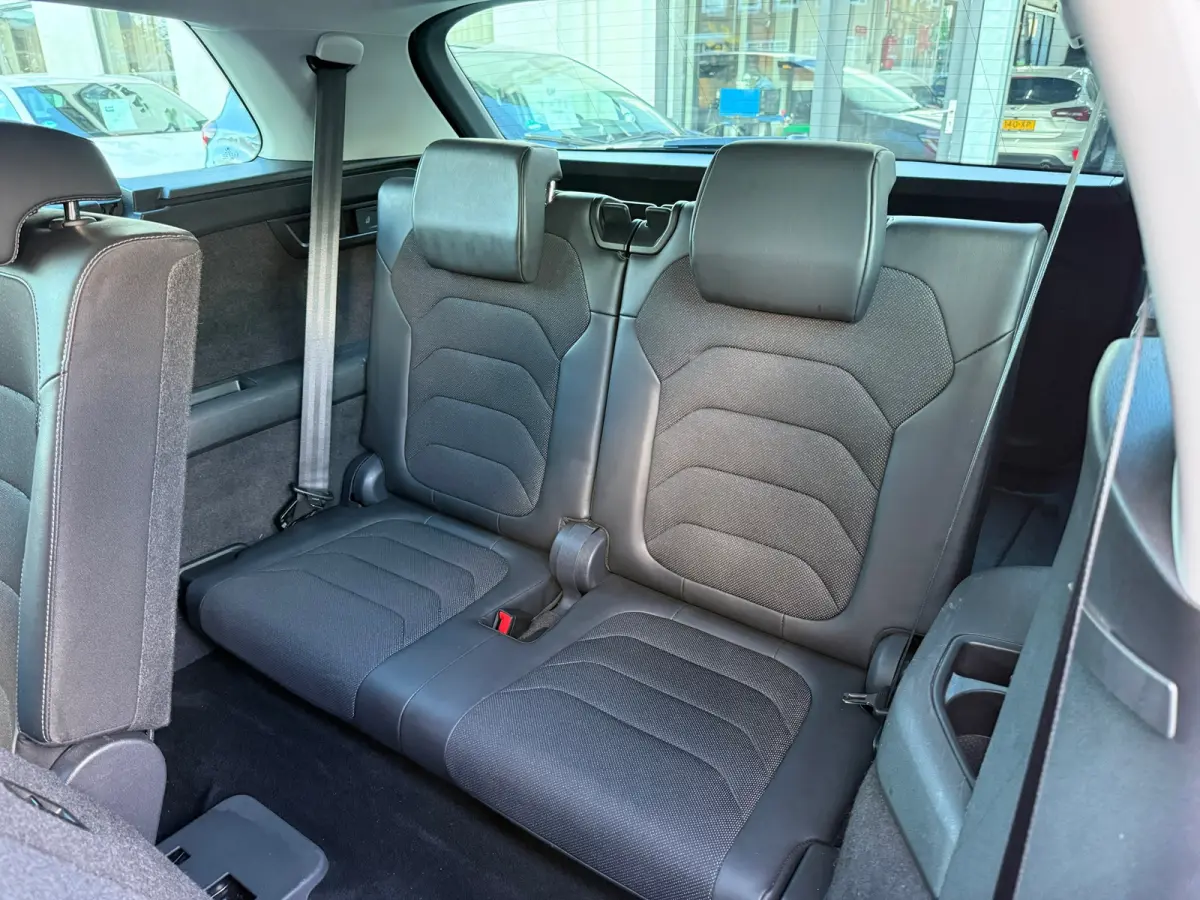 1.5 TSI Business Edition 7p., Stoelverwarming,Apple Carplay/Android,Navigatie