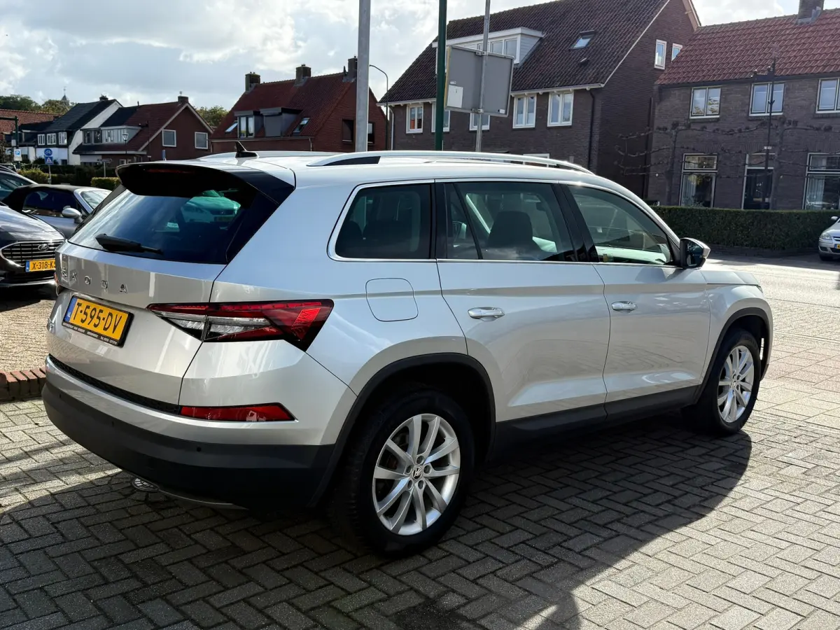 1.5 TSI Business Edition 7p., Stoelverwarming,Apple Carplay/Android,Navigatie