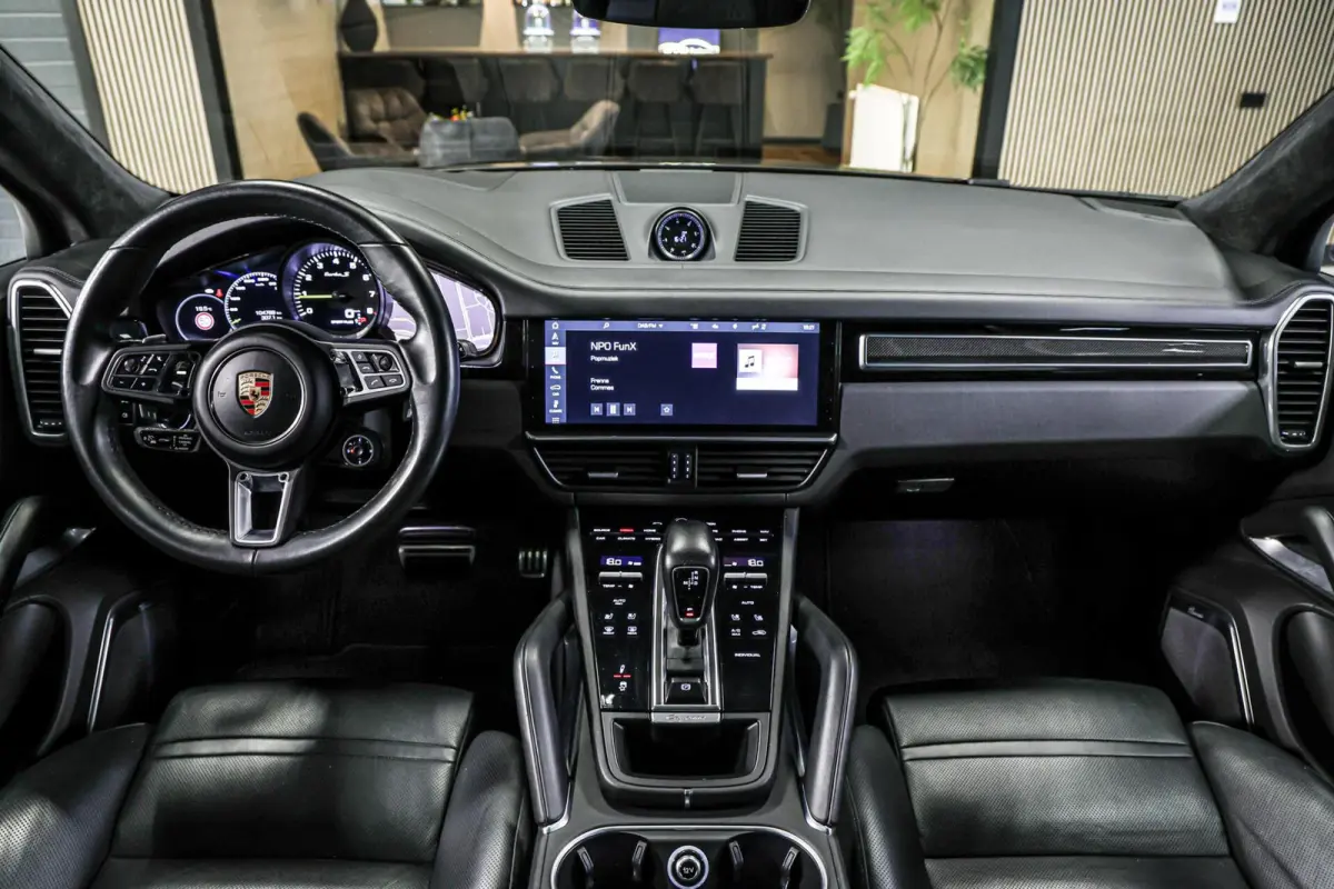 4.0 Turbo S E-Hybrid|PCCB|HUD|Pano|PDLS+|Sport-design