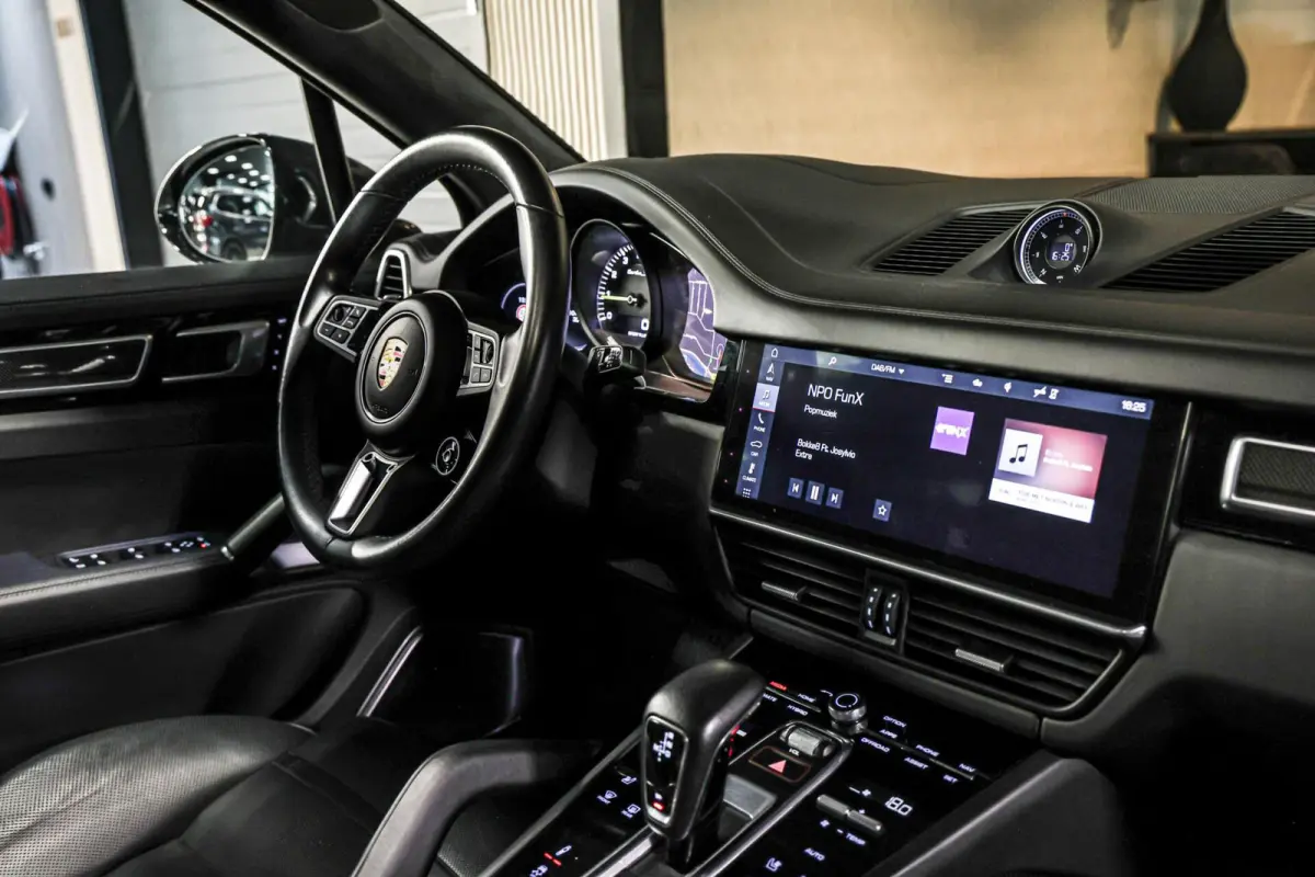 4.0 Turbo S E-Hybrid|PCCB|HUD|Pano|PDLS+|Sport-design