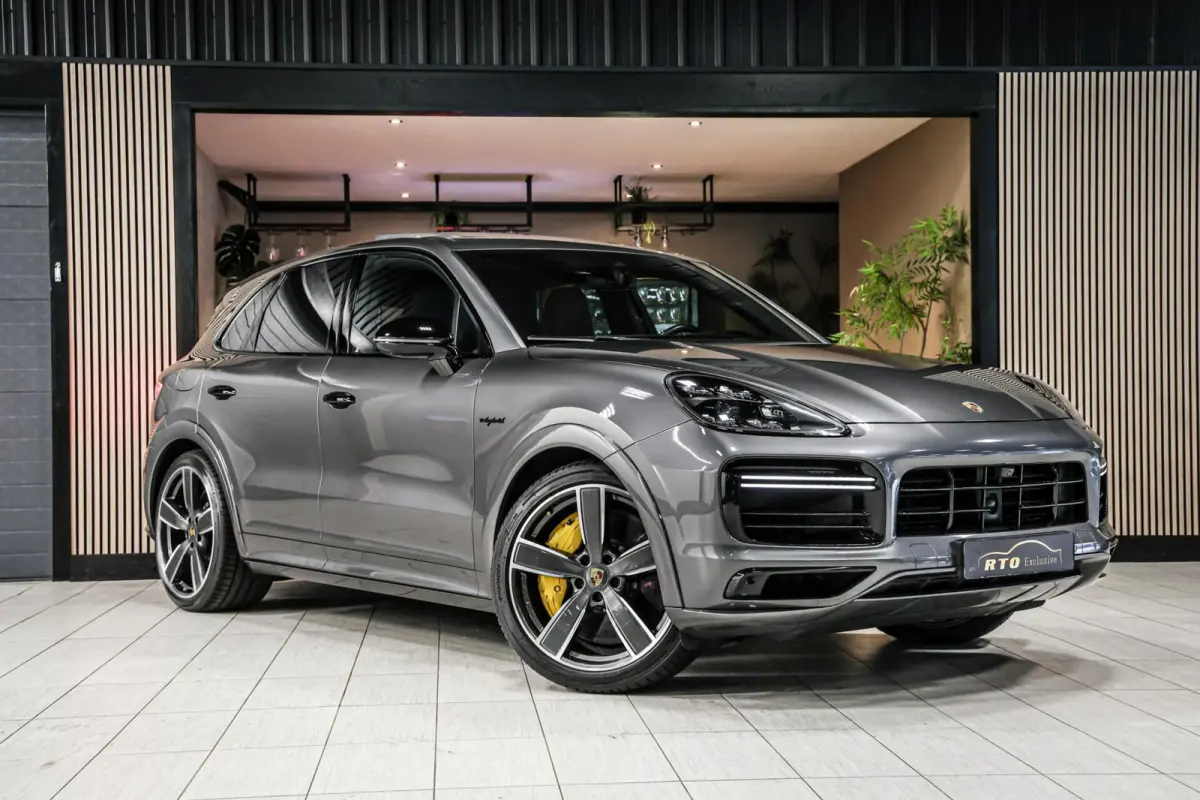 4.0 Turbo S E-Hybrid|PCCB|HUD|Pano|PDLS+|Sport-design