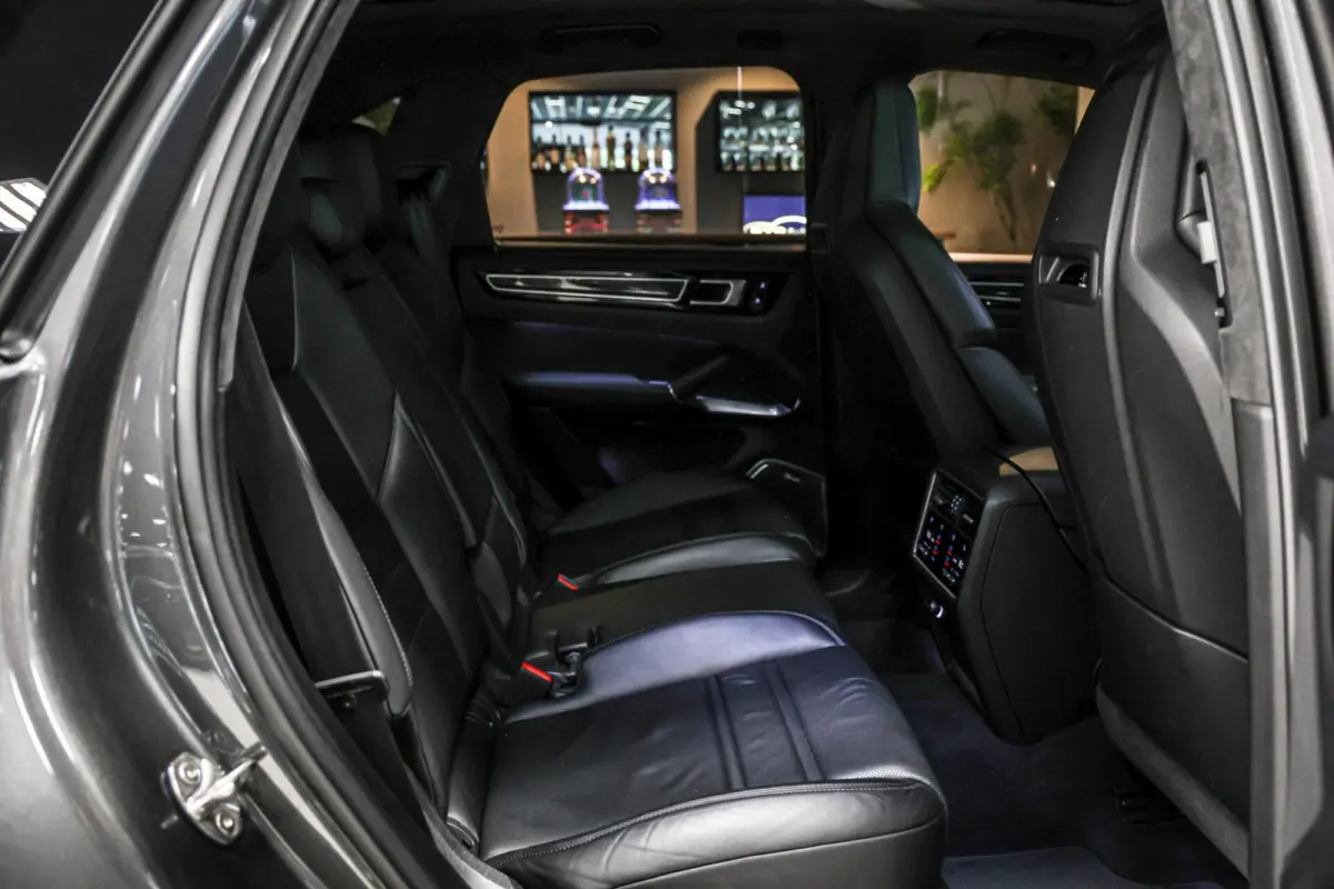 4.0 Turbo S E-Hybrid|PCCB|HUD|Pano|PDLS+|Sport-design