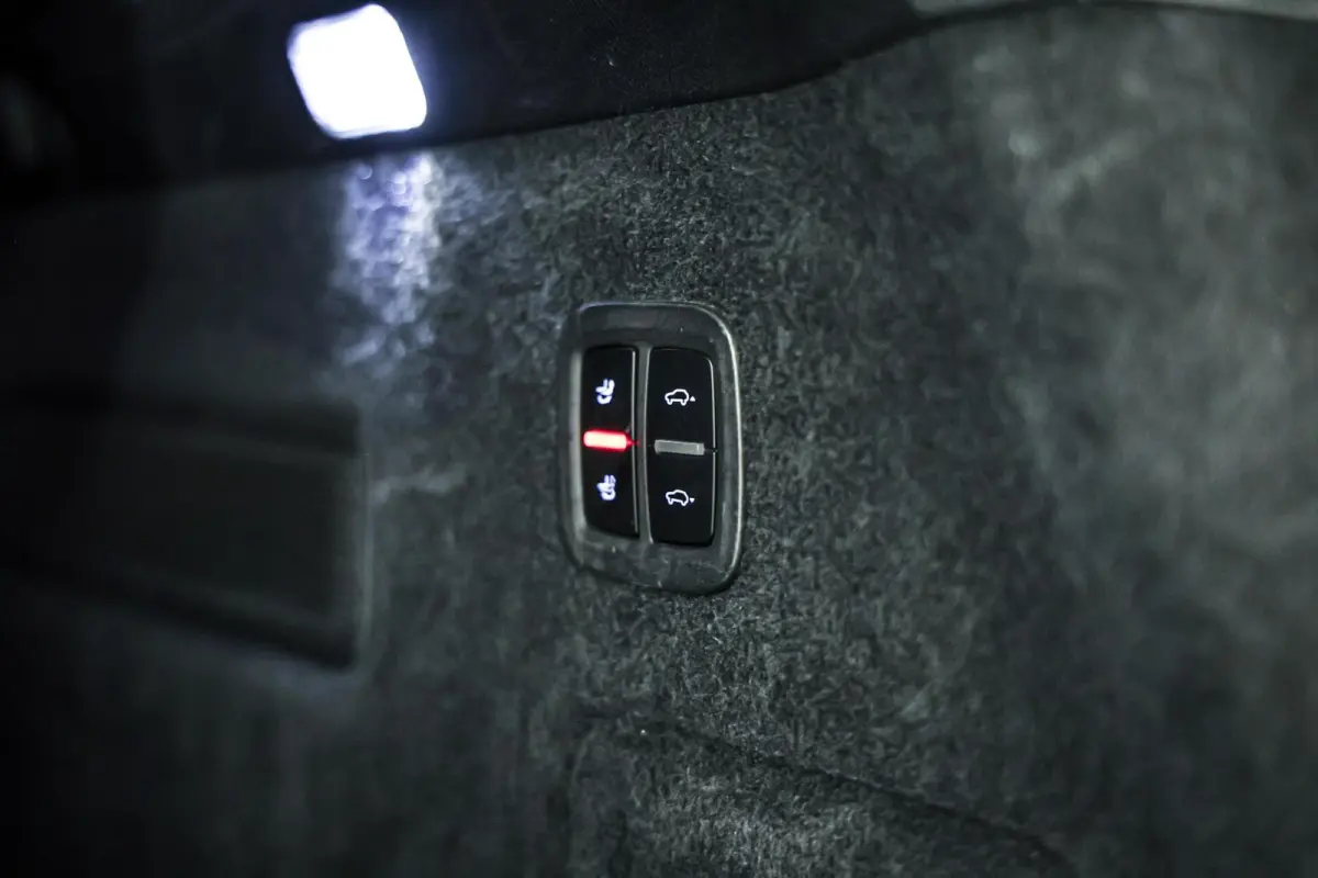 4.0 Turbo S E-Hybrid|PCCB|HUD|Pano|PDLS+|Sport-design