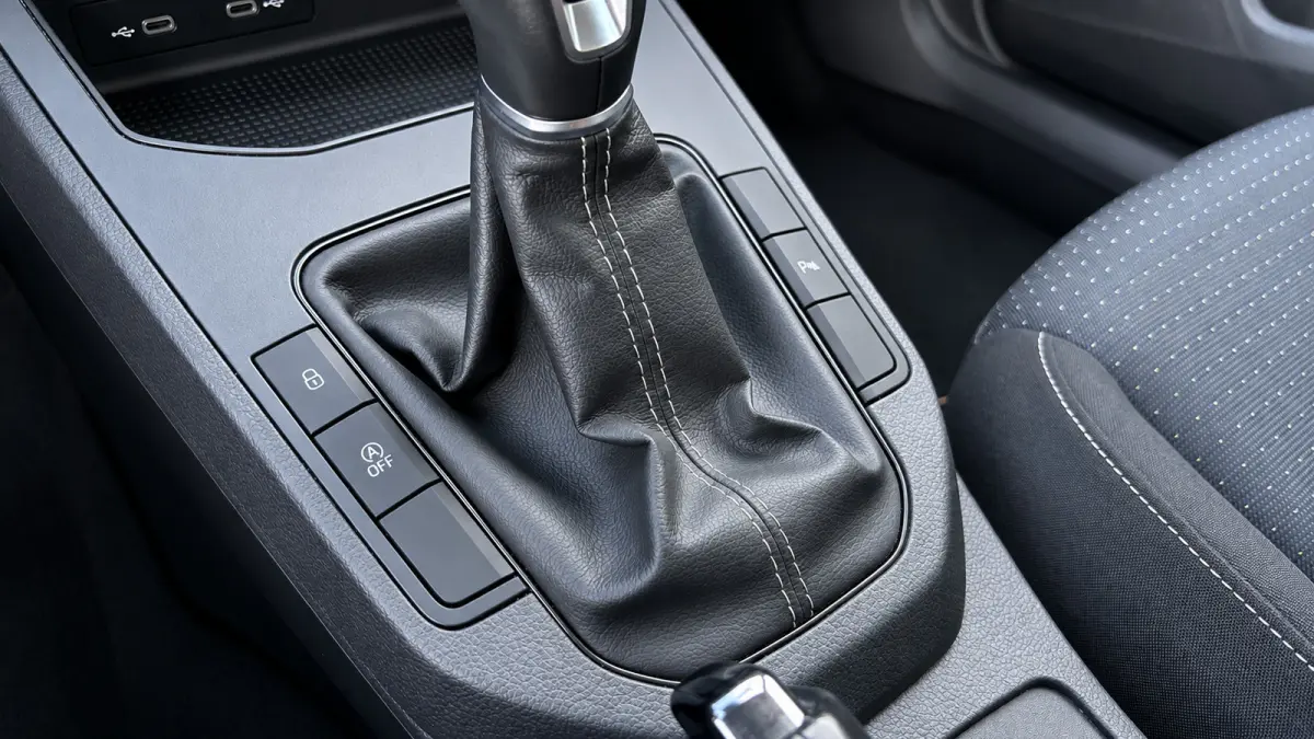 1.0 EcoTSI Style Business Connect