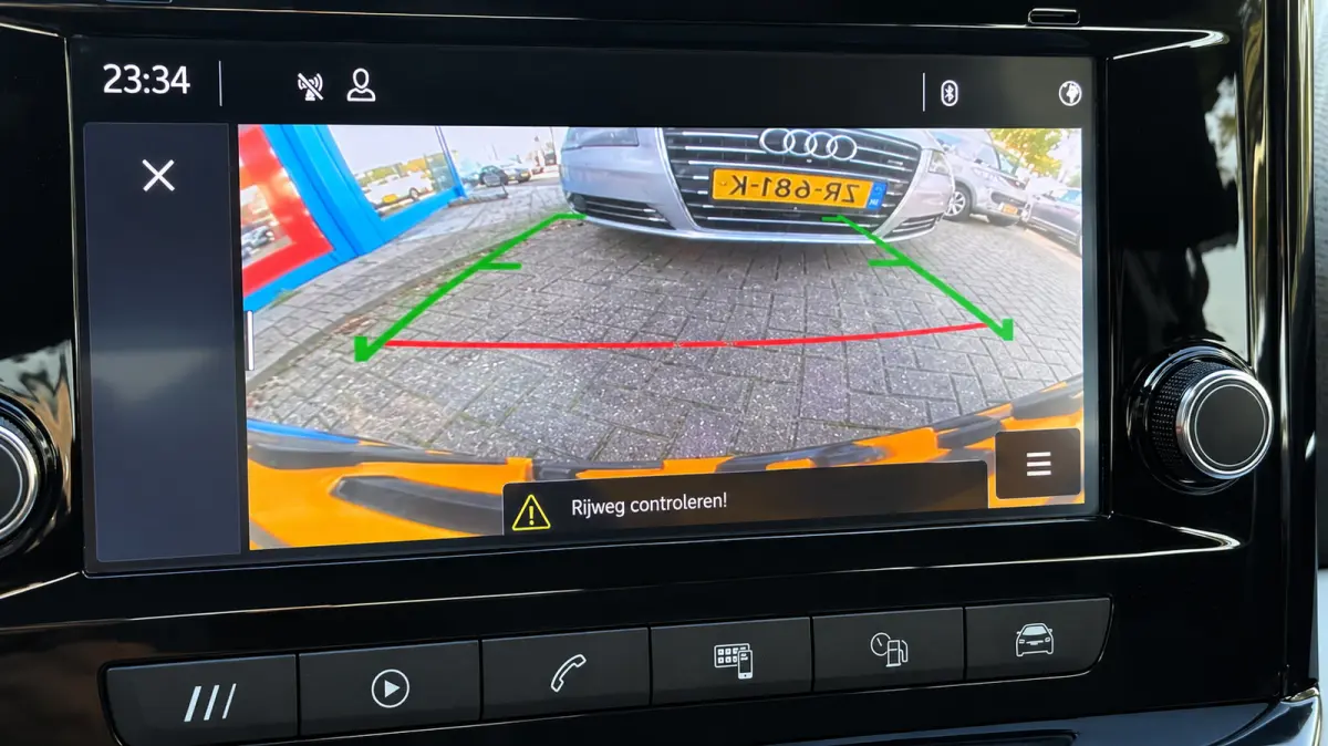 1.0 EcoTSI Style Business Connect