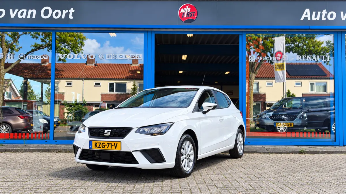1.0 EcoTSI Style Business Connect