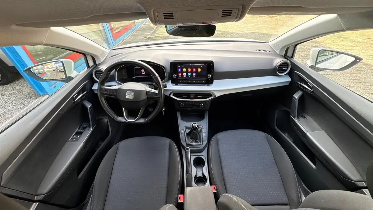 1.0 EcoTSI Style Business Connect