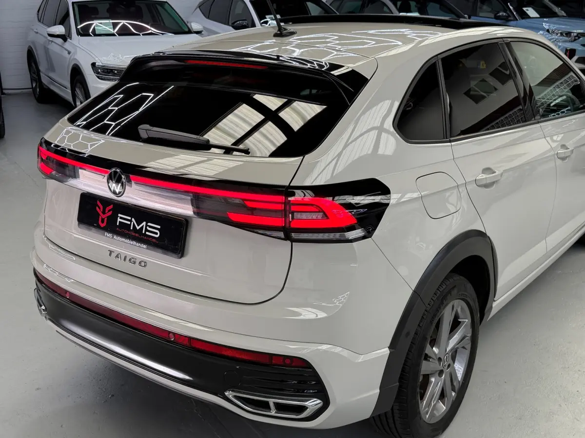 1.0 TSI 2x R-Line Panorama CarPlay Camera
