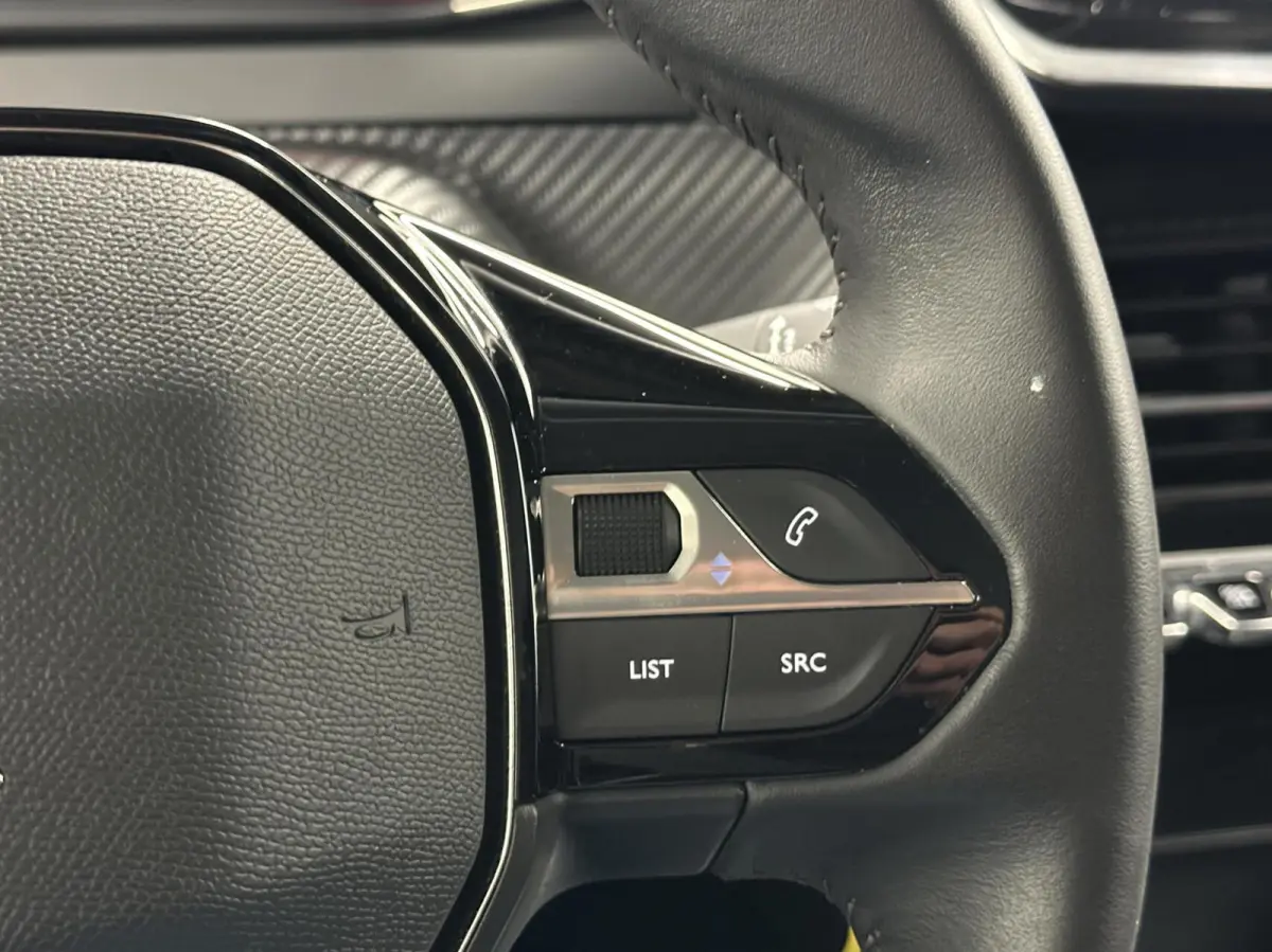 1.2 PureTech Active Pack NAVIGATIE CARPLAY CRUISE LM.