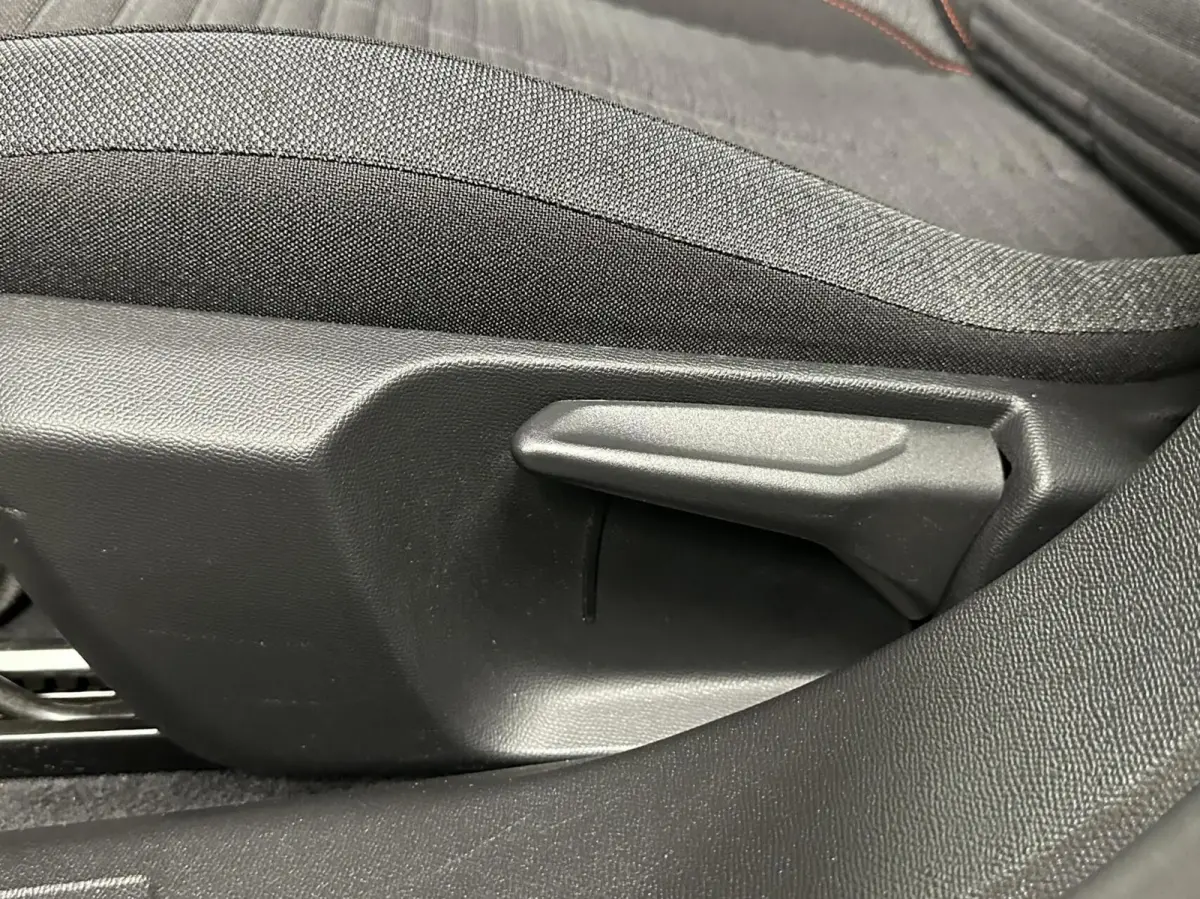 1.2 PureTech Active Pack NAVIGATIE CARPLAY CRUISE LM.