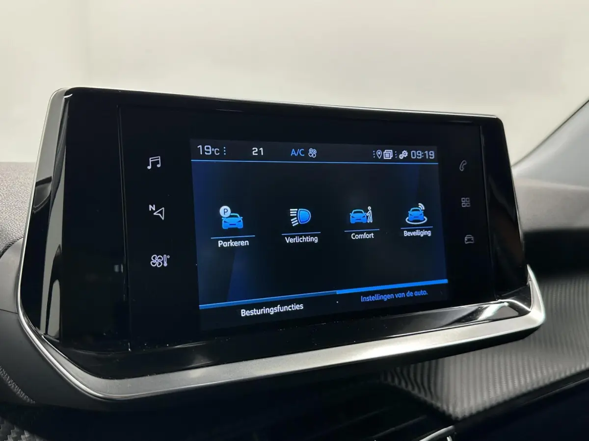 1.2 PureTech Active Pack NAVIGATIE CARPLAY CRUISE LM.