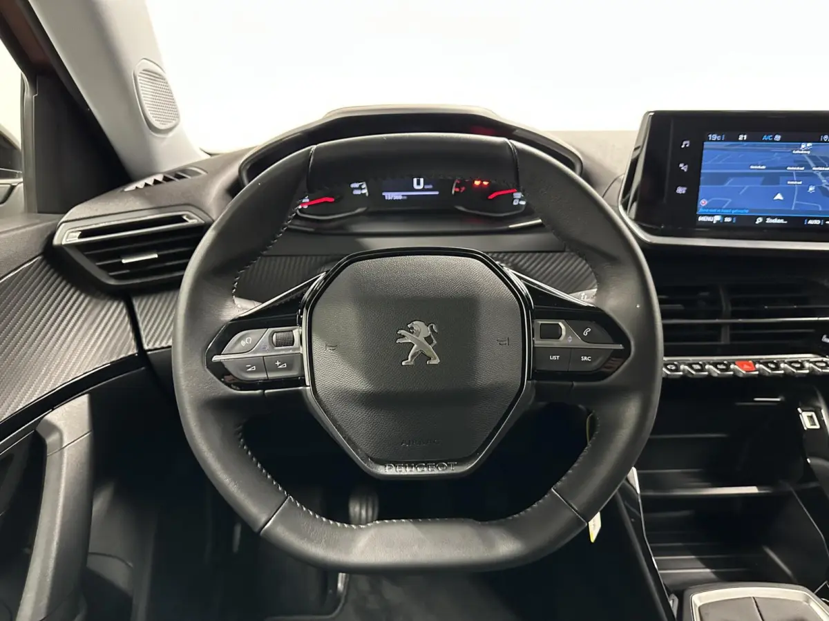 1.2 PureTech Active Pack NAVIGATIE CARPLAY CRUISE LM.