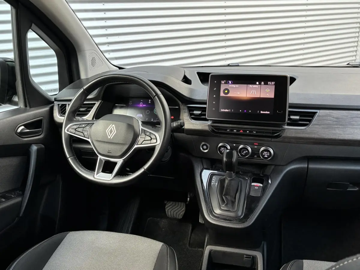 Grand Techno 1.3 TCe Autom 7 Pers Camera 2024 Nieuw Model Vol Opties Eerste Eigenaar