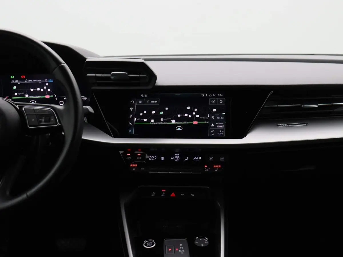 30 TFSI Pro Line 110 PK | Automaat | Navigatie | Stoelverwarming | Leder | Cruise Control | Climate Control | Lichtmetalen velgen |