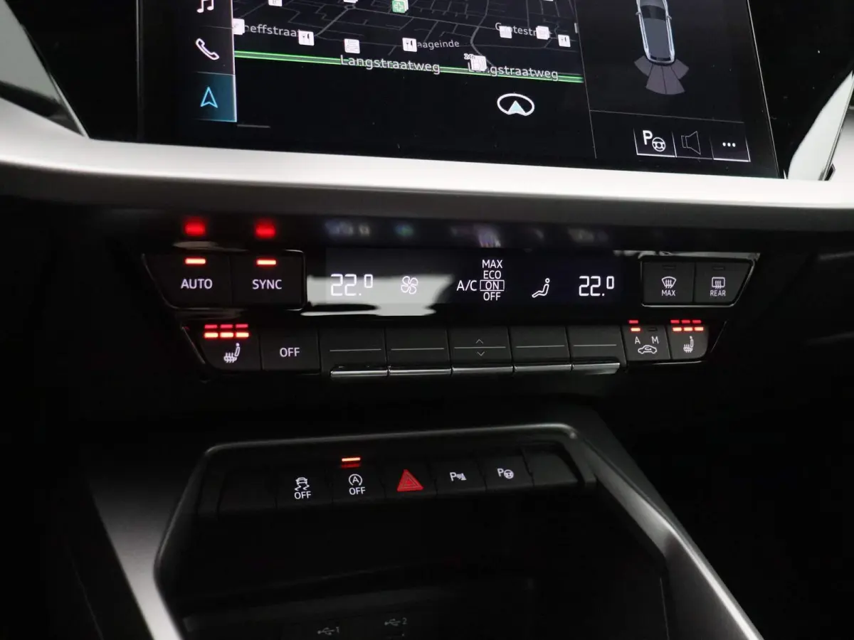 30 TFSI Pro Line 110 PK | Automaat | Navigatie | Stoelverwarming | Leder | Cruise Control | Climate Control | Lichtmetalen velgen |