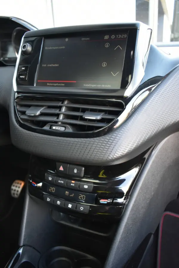 1.2 PureTech GT-line JBL