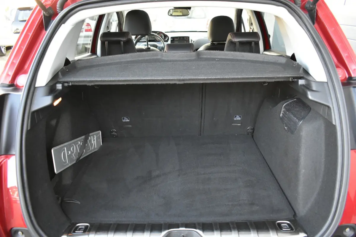 1.2 PureTech GT-line JBL