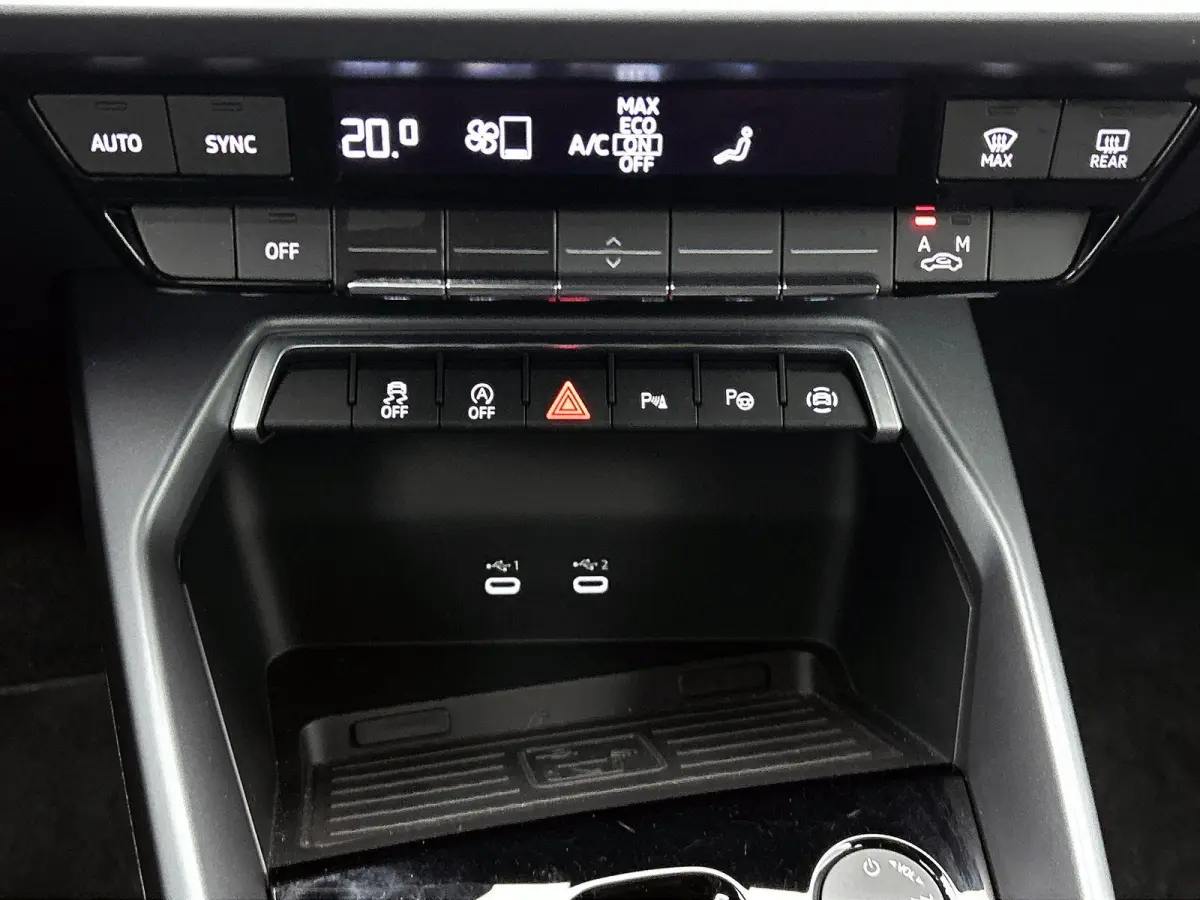 30 TFSI Pro Line 116 PK | Automaat | 18 inch Lichtmetalen velgen | Cruise Control | Apple Carplay | Android Auto |