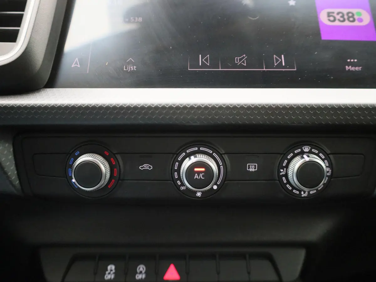 30 TFSI Pro Line 110 PK |
