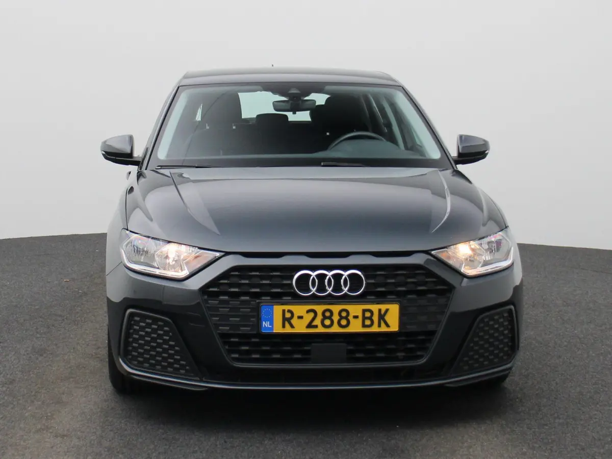 30 TFSI Pro Line 110 PK |