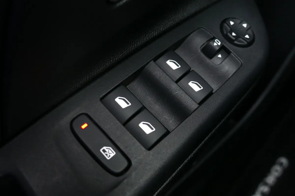 1.2 75PK EDTION / 16"LMV / LED / NAVI / AIRCO / BLUETOOTH / CRUISECONTROL / 1E EIGENAAR / SCHITTERENDE STAAT !!