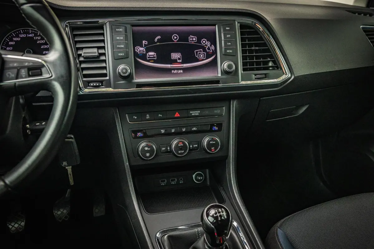 1.0 EcoTSI Style |Nap |Trekhaak |Camera |Carplay