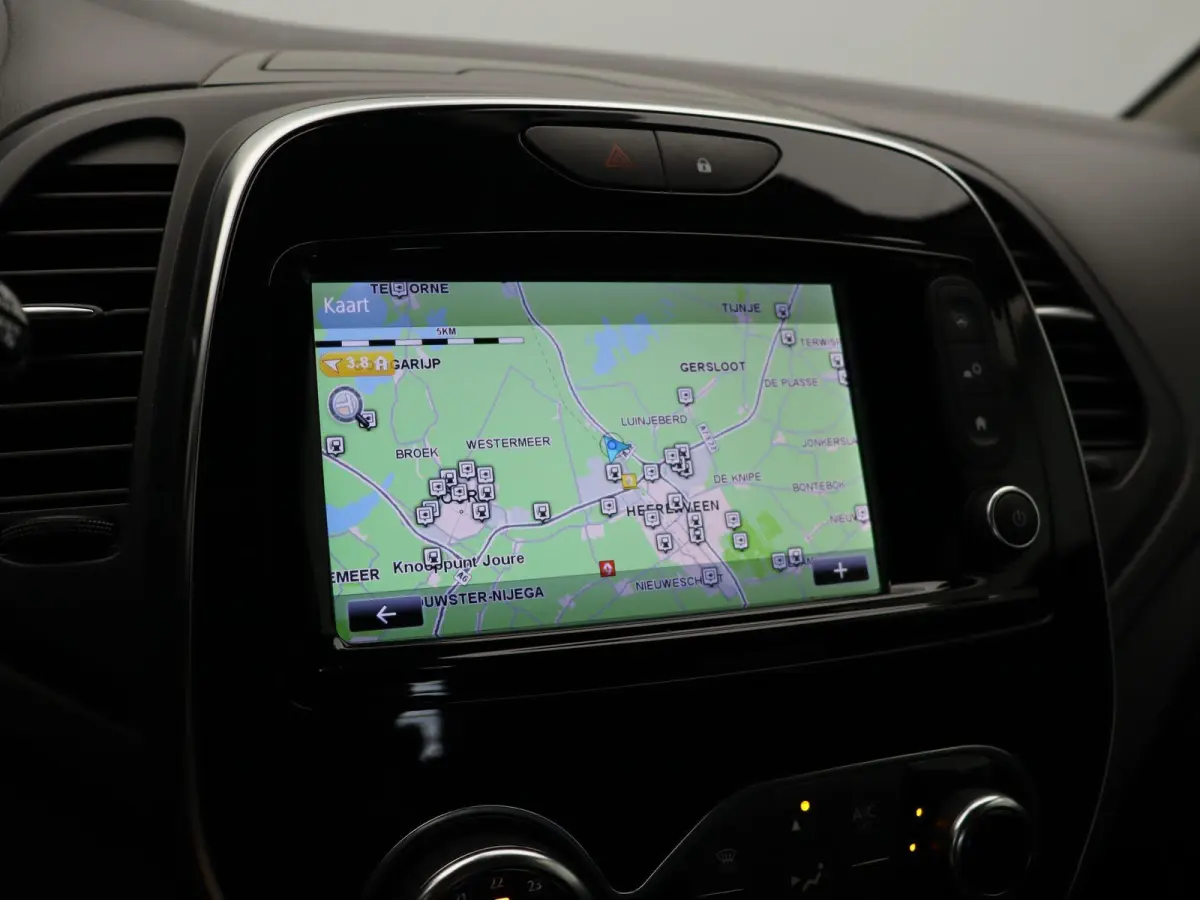 TCe 120pk Intens | Achteruitrijcamera | Climate control | Dodehoeksensor | Cruise control | Navigatie | LED |