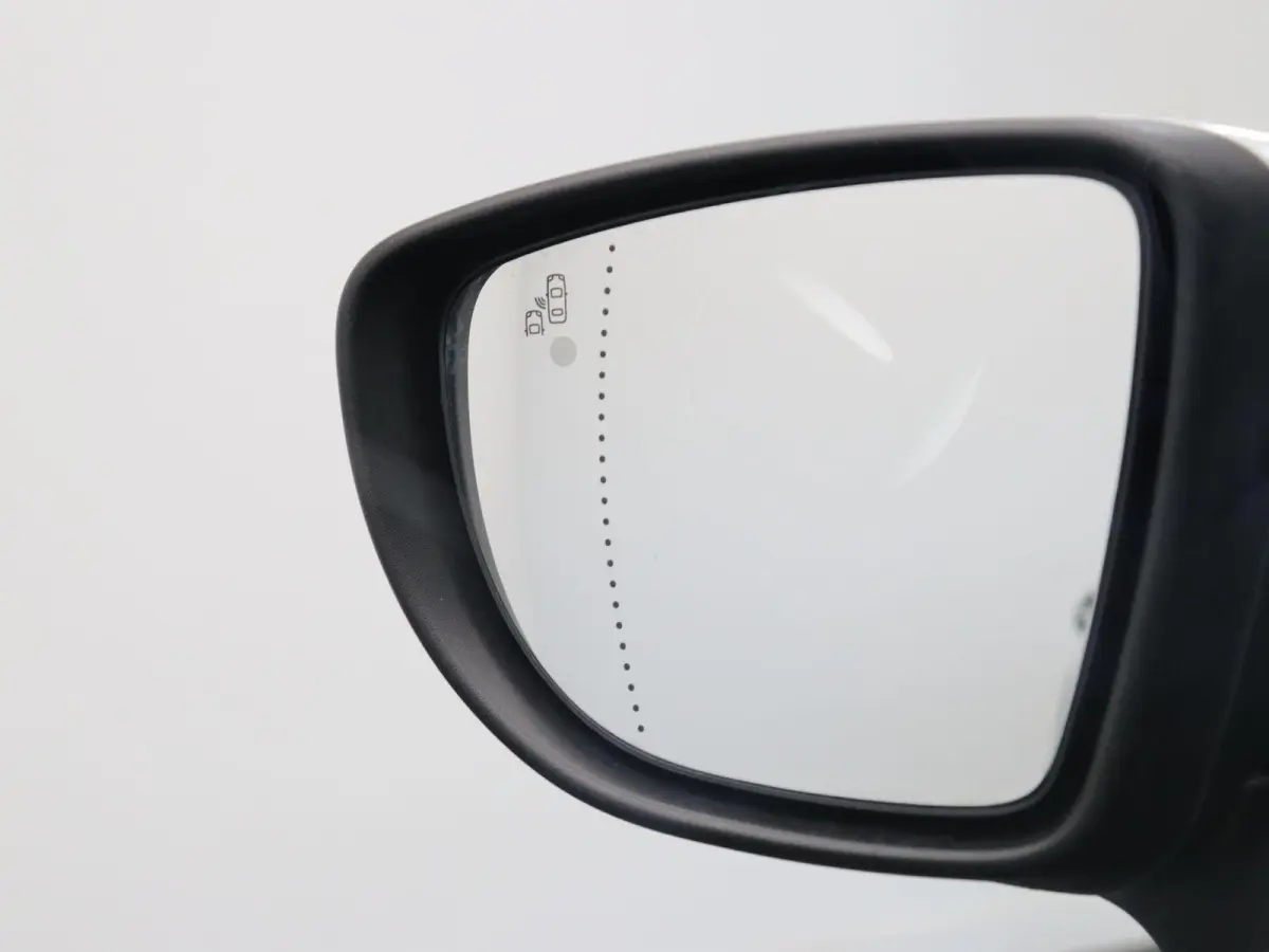 TCe 120pk Intens | Achteruitrijcamera | Climate control | Dodehoeksensor | Cruise control | Navigatie | LED |