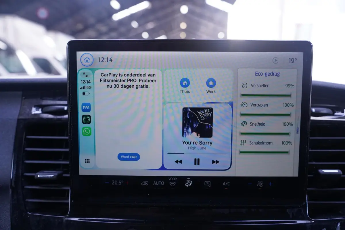 2.0 TDCi 130 pk L4H3 Nwe Model Airco, Camera Apple Carplay, 270 Graden Deuren, Laadruimte Pakket, PDC V+A, 3-Zits
