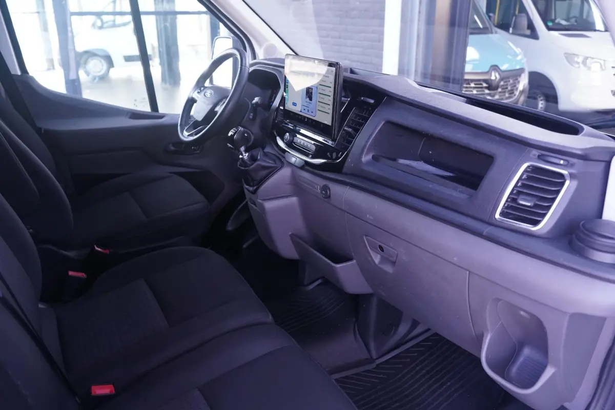 2.0 TDCi 130 pk L4H3 Nwe Model Airco, Camera Apple Carplay, 270 Graden Deuren, Laadruimte Pakket, PDC V+A, 3-Zits