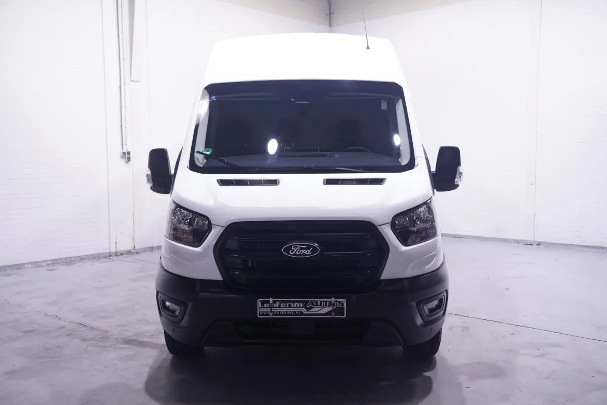 2.0 TDCi 130 pk L4H3 Nwe Model Airco, Camera Apple Carplay, 270 Graden Deuren, Laadruimte Pakket, PDC V+A, 3-Zits
