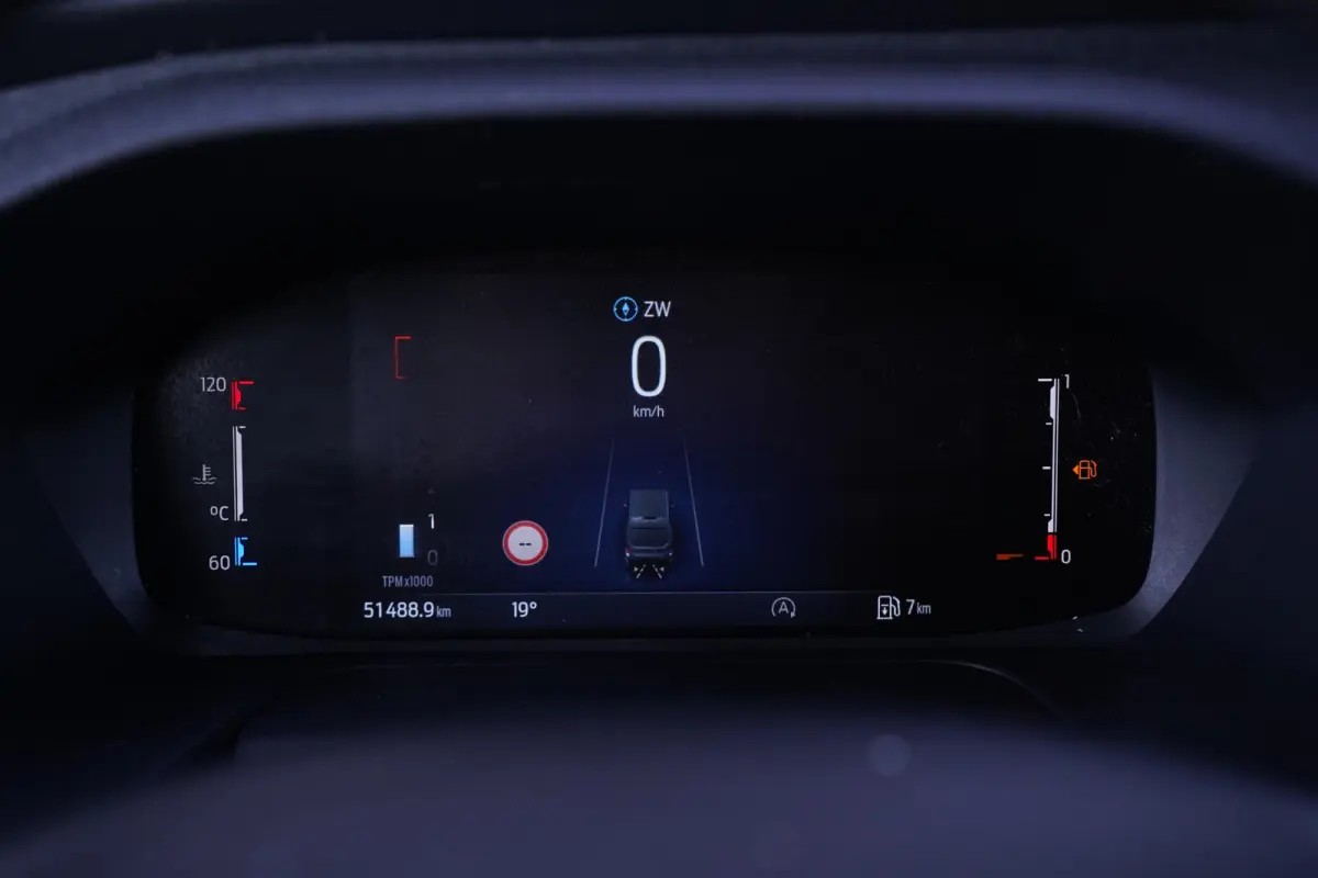 2.0 TDCi 130 pk L4H3 Nwe Model Airco, Camera Apple Carplay, 270 Graden Deuren, Laadruimte Pakket, PDC V+A, 3-Zits