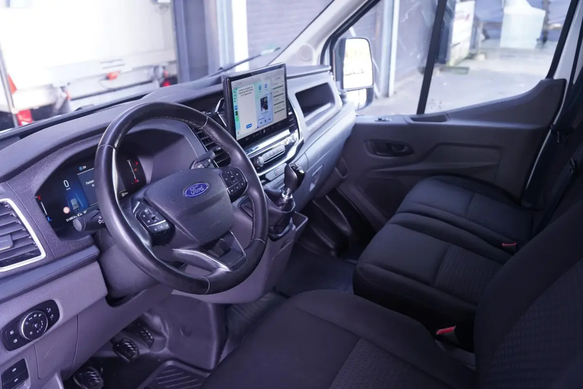 2.0 TDCi 130 pk L4H3 Nwe Model Airco, Camera Apple Carplay, 270 Graden Deuren, Laadruimte Pakket, PDC V+A, 3-Zits
