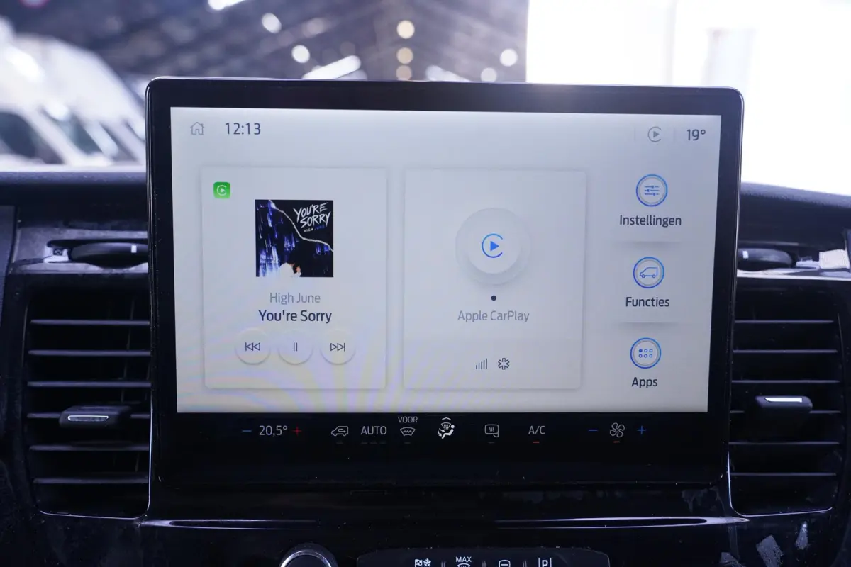 2.0 TDCi 130 pk L4H3 Nwe Model Airco, Camera Apple Carplay, 270 Graden Deuren, Laadruimte Pakket, PDC V+A, 3-Zits