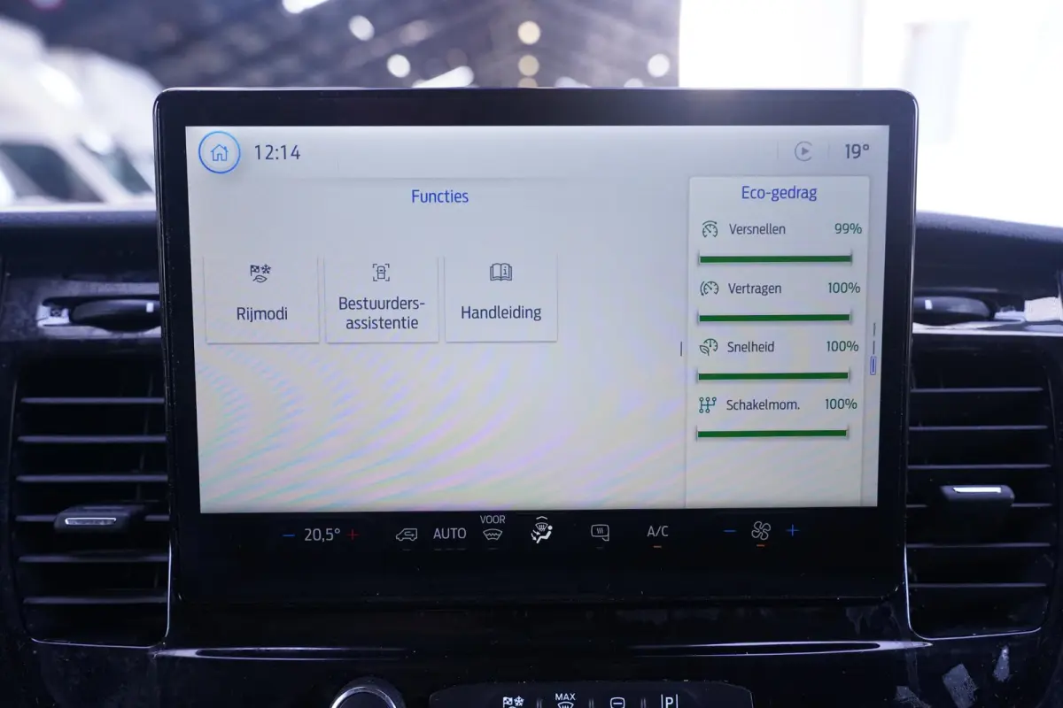 2.0 TDCi 130 pk L4H3 Nwe Model Airco, Camera Apple Carplay, 270 Graden Deuren, Laadruimte Pakket, PDC V+A, 3-Zits