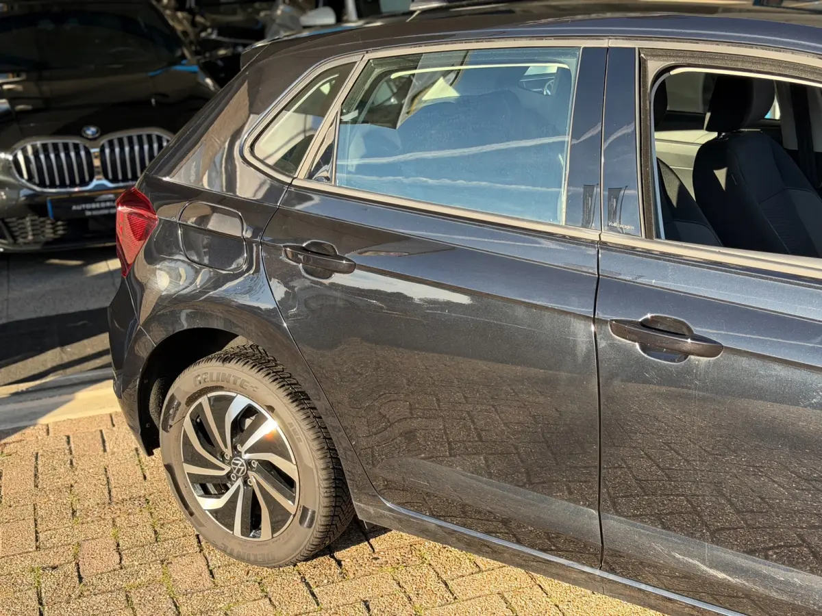 1.0 TSI Style 2022 ZWART NAVI CLIMA LM NAP!