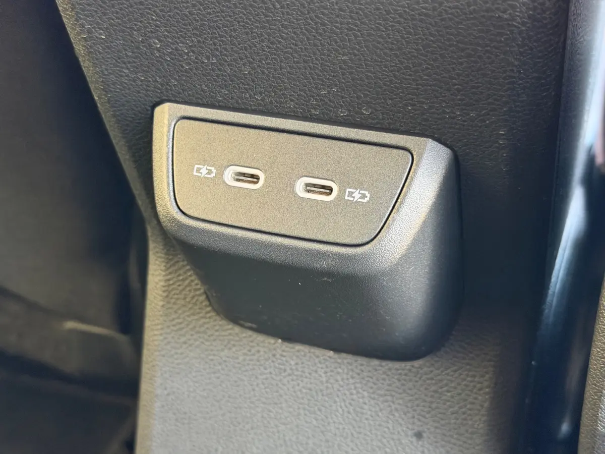 1.0 TSI Style 2022 ZWART NAVI CLIMA LM NAP!