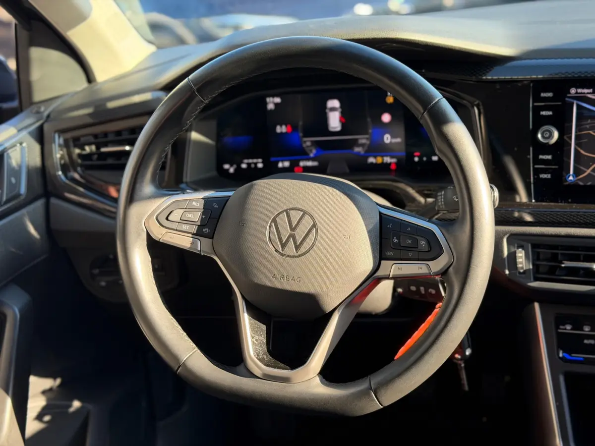 1.0 TSI Style 2022 ZWART NAVI CLIMA LM NAP!
