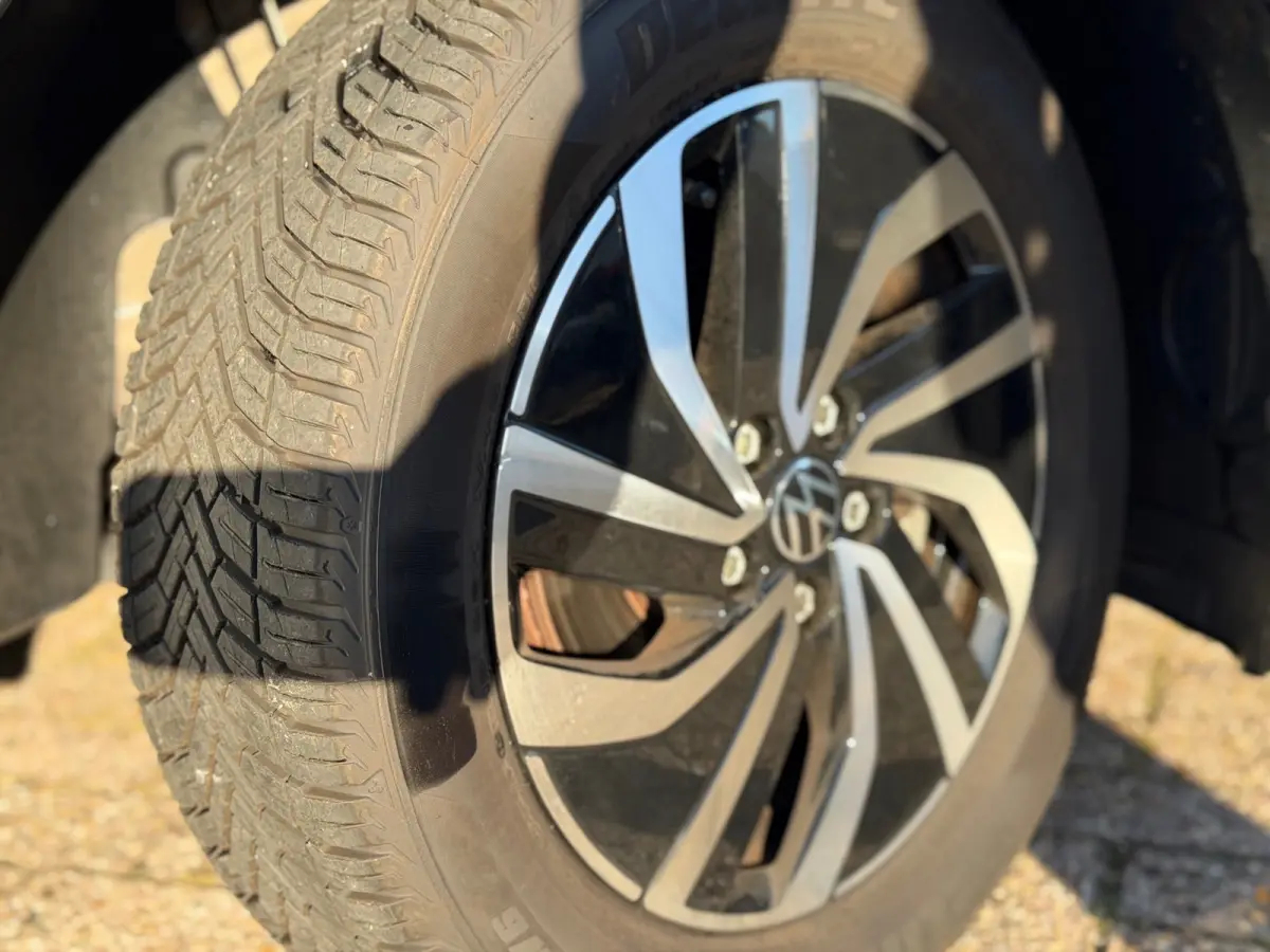 1.0 TSI Style 2022 ZWART NAVI CLIMA LM NAP!