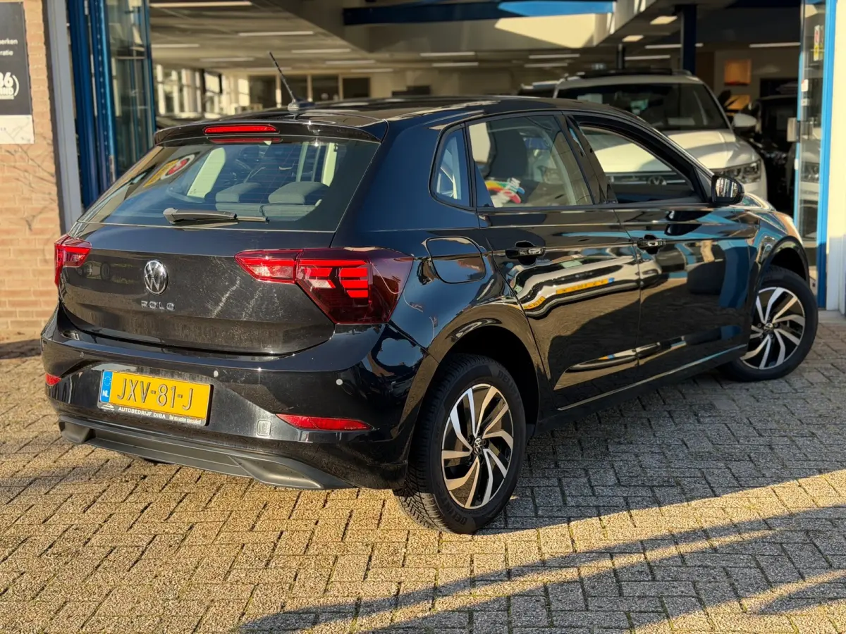 1.0 TSI Style 2022 ZWART NAVI CLIMA LM NAP!