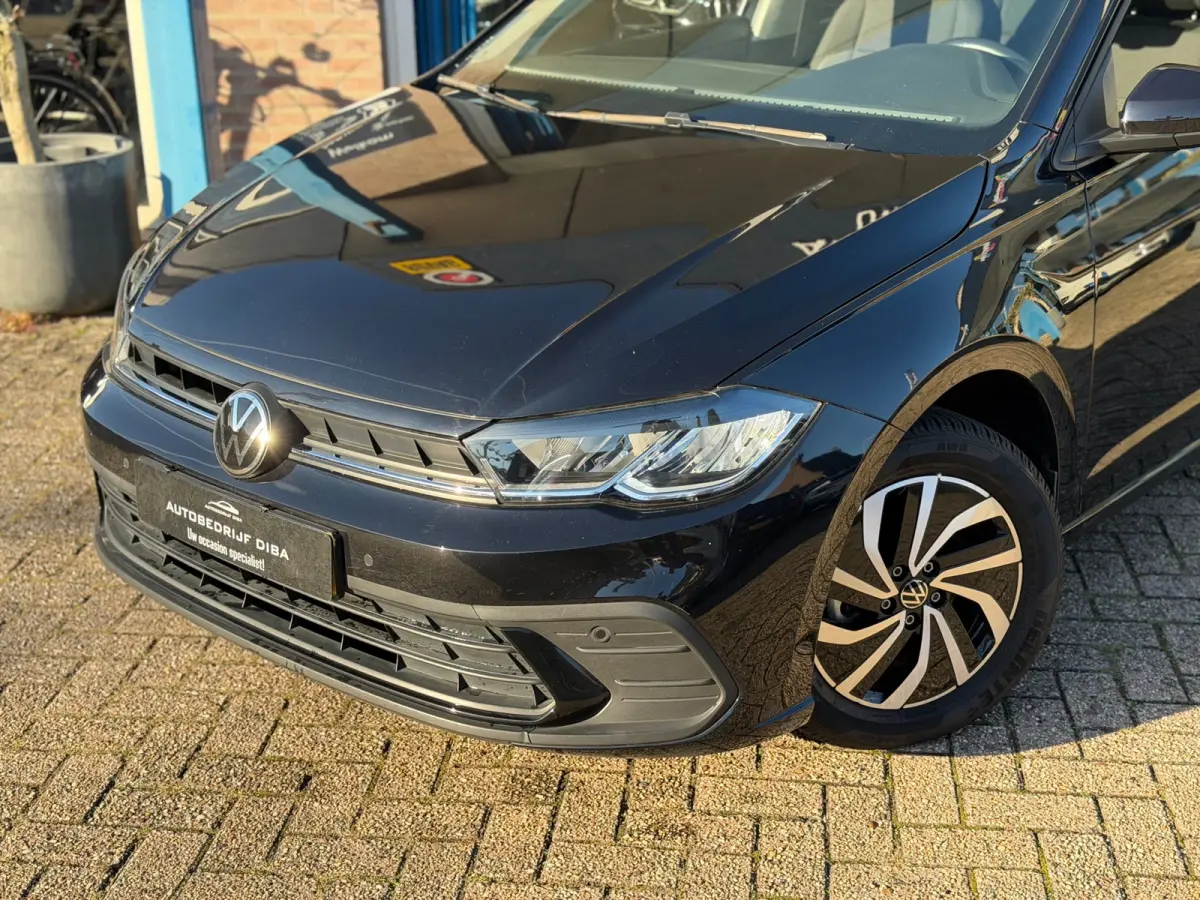 1.0 TSI Style 2022 ZWART NAVI CLIMA LM NAP!