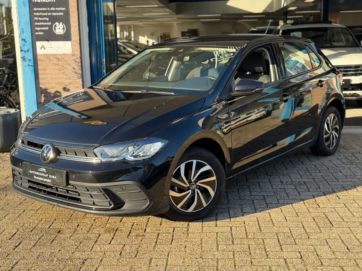1.0 TSI Style 2022 ZWART NAVI CLIMA LM NAP!