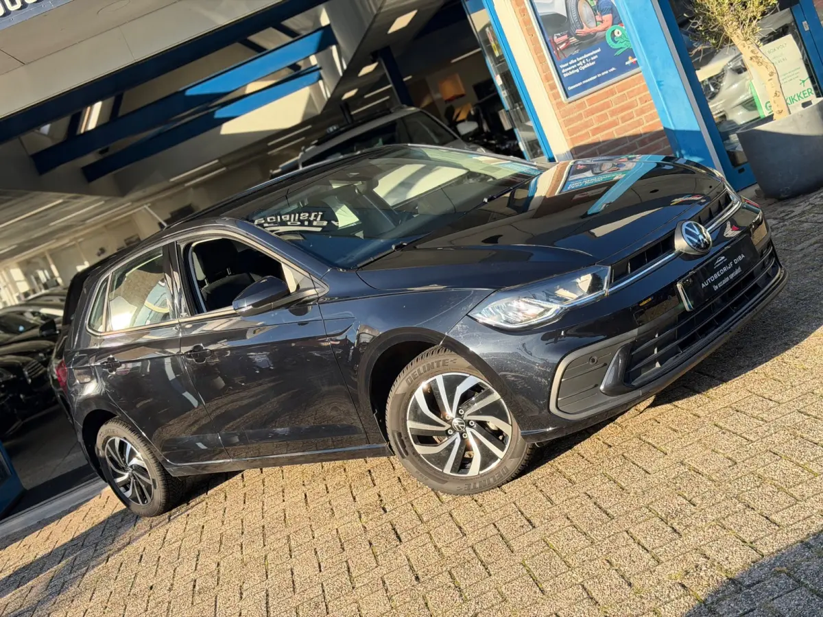 1.0 TSI Style 2022 ZWART NAVI CLIMA LM NAP!