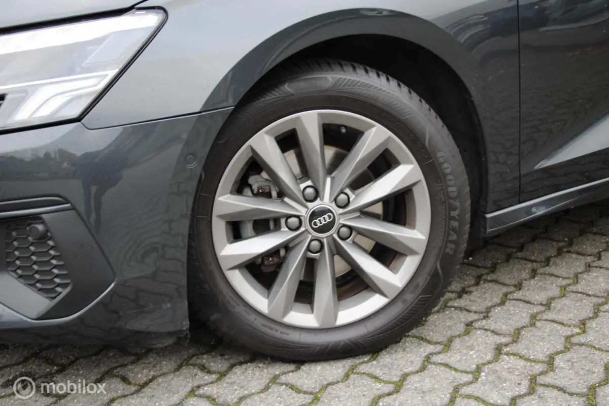 30 TFSI Advanced ed./Matrix Led/Navi/Tel/Pdc/