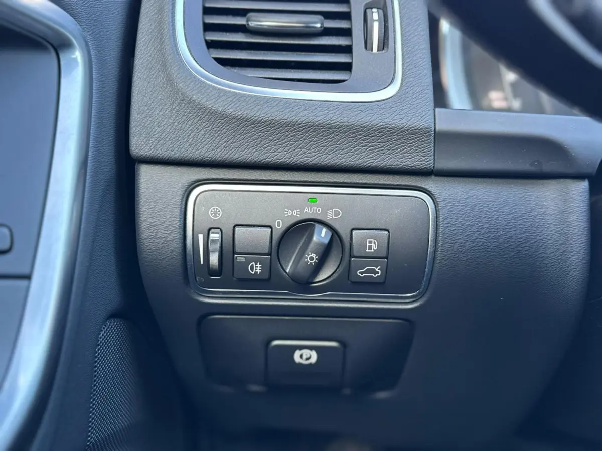 2.0 T4 R-Design|Automaat|Full option|190PK|
