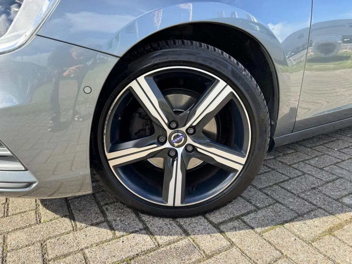 2.0 T4 R-Design|Automaat|Full option|190PK|